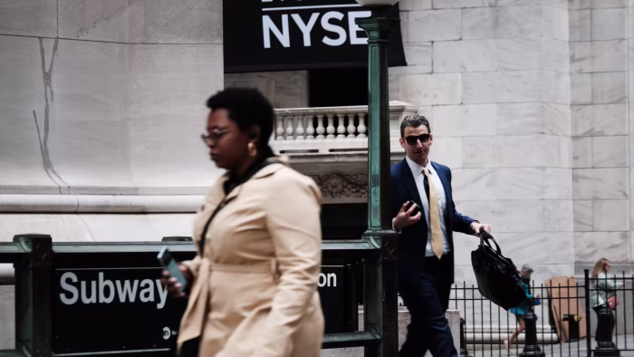 Hedge fund losses market rally