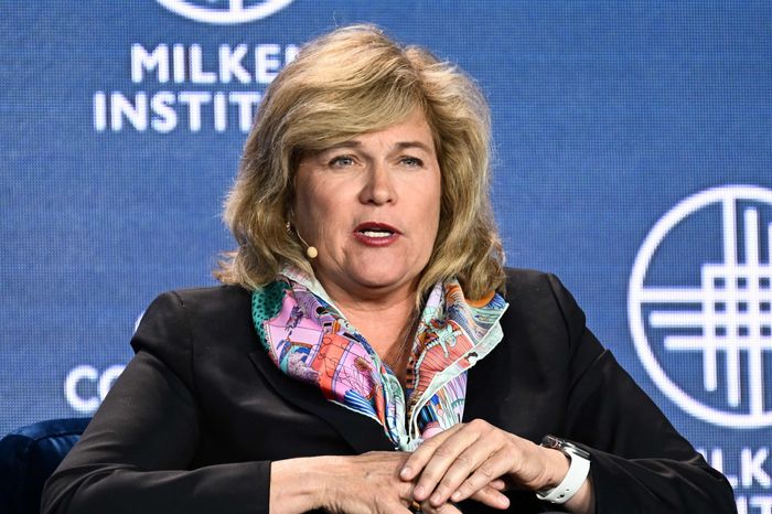 cash hoarding investors