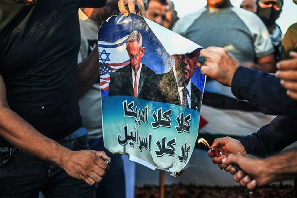 Attacks on US interests escalating conflict